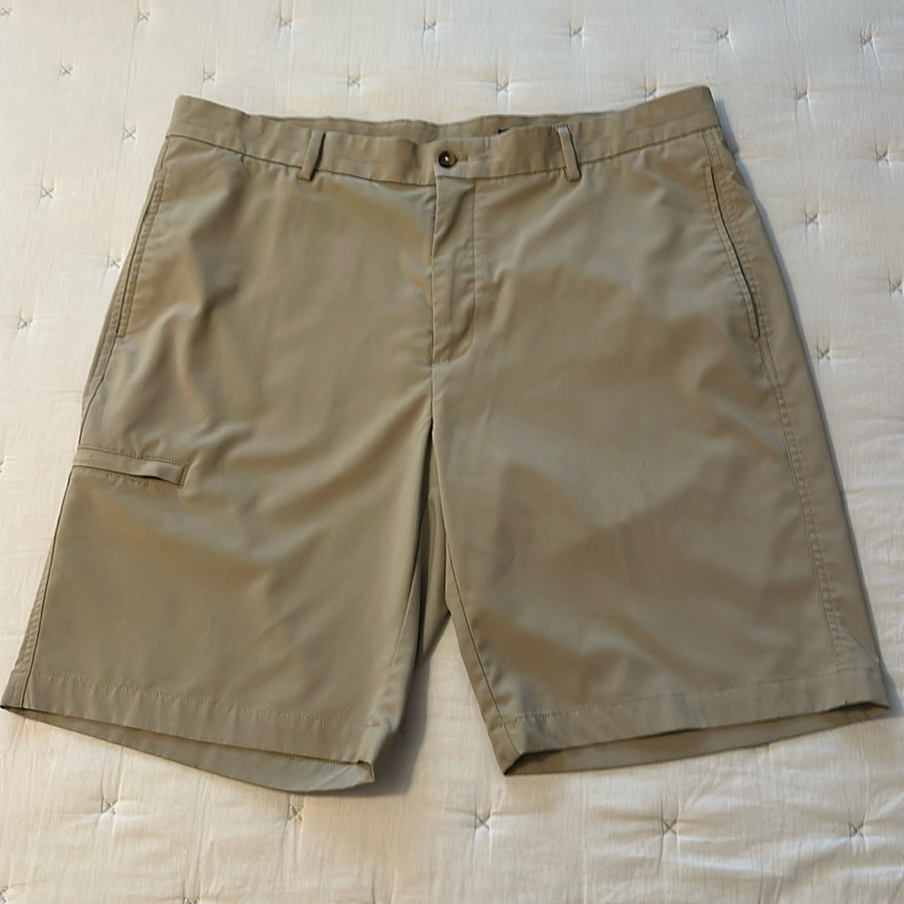 Men's Khaki Tan Norman Shark golf Shorts